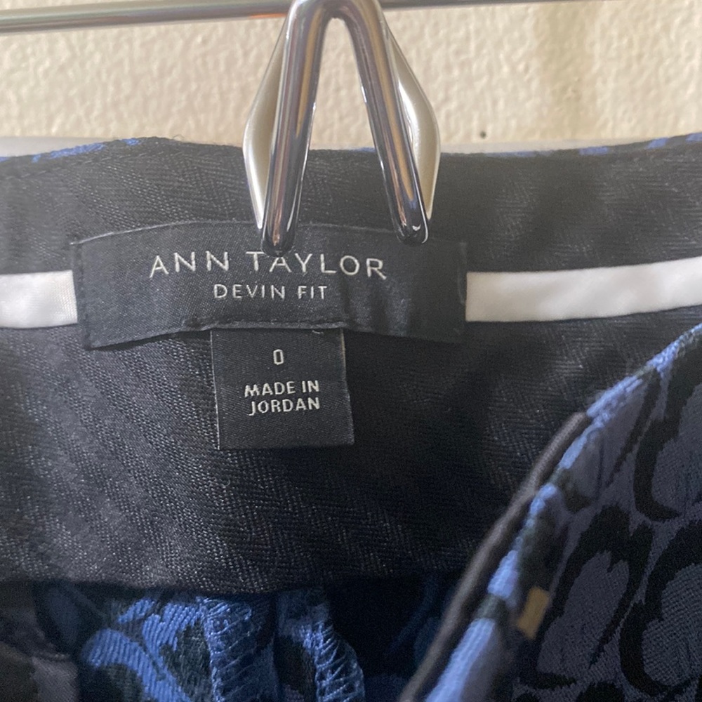 Ann Taylor dress pants, size0 great condition. Smoke free home.
